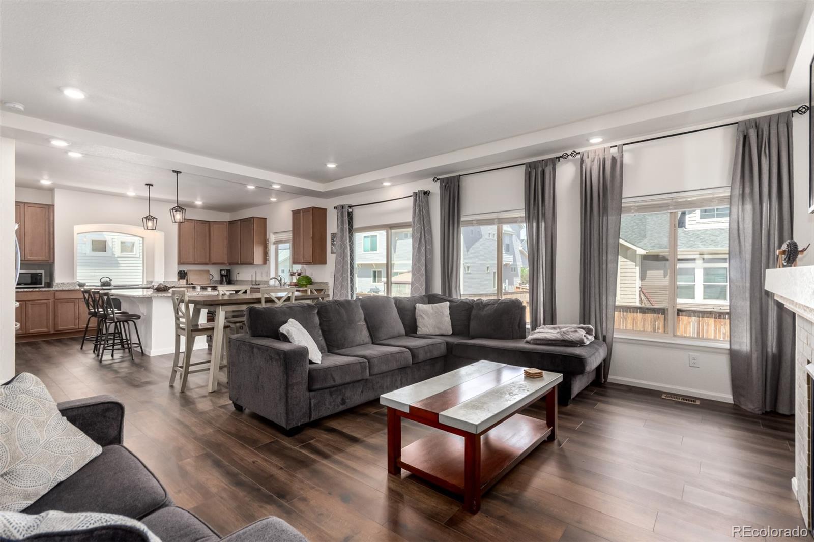 MLS Image #6 for 10208  walden court,commerce city, Colorado
