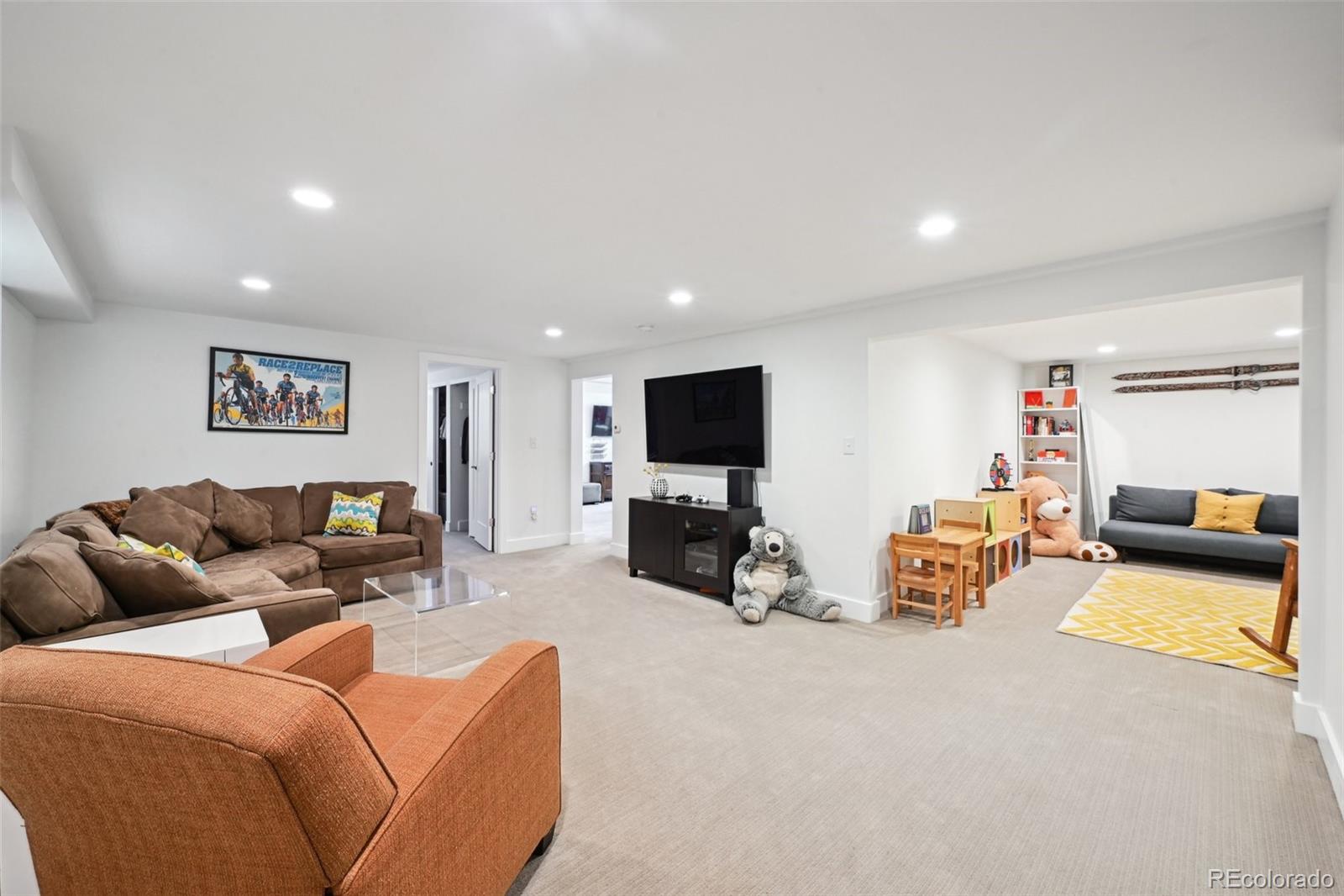 MLS Image #24 for 2774 s milwaukee street,denver, Colorado