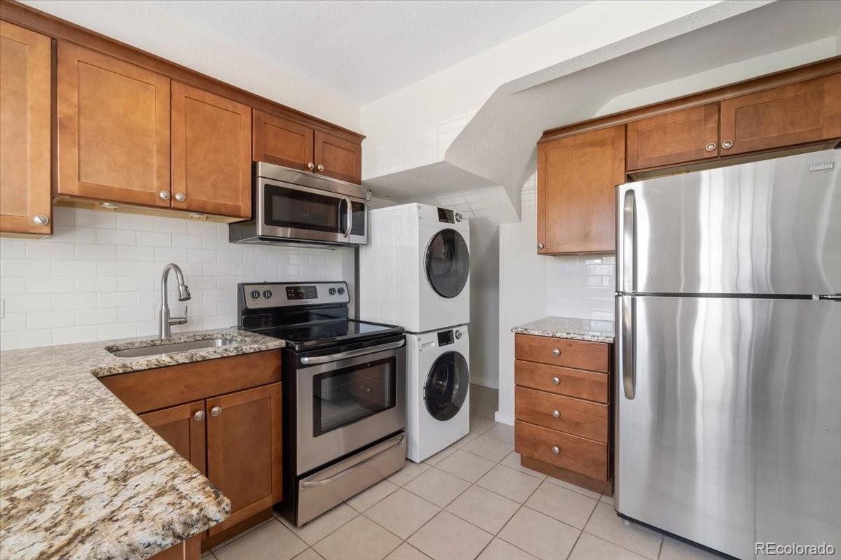 MLS Image #6 for 2872  jasmine street,denver, Colorado