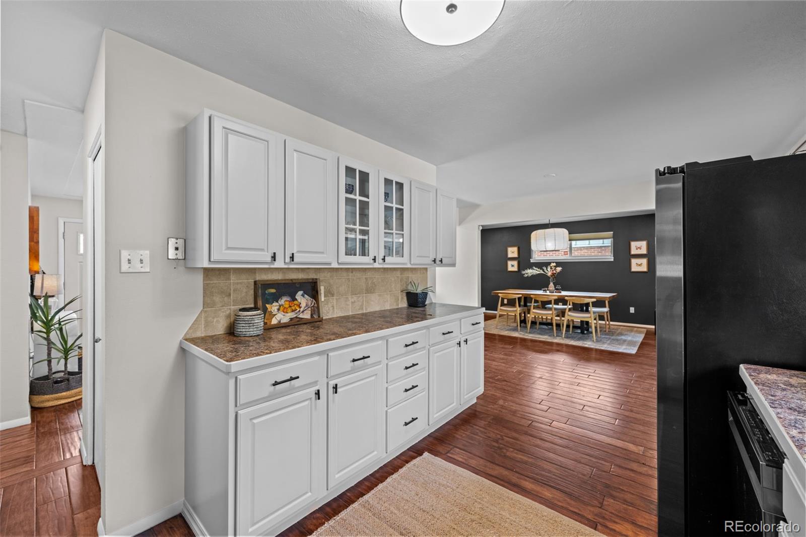 MLS Image #11 for 886 s jersey street,denver, Colorado
