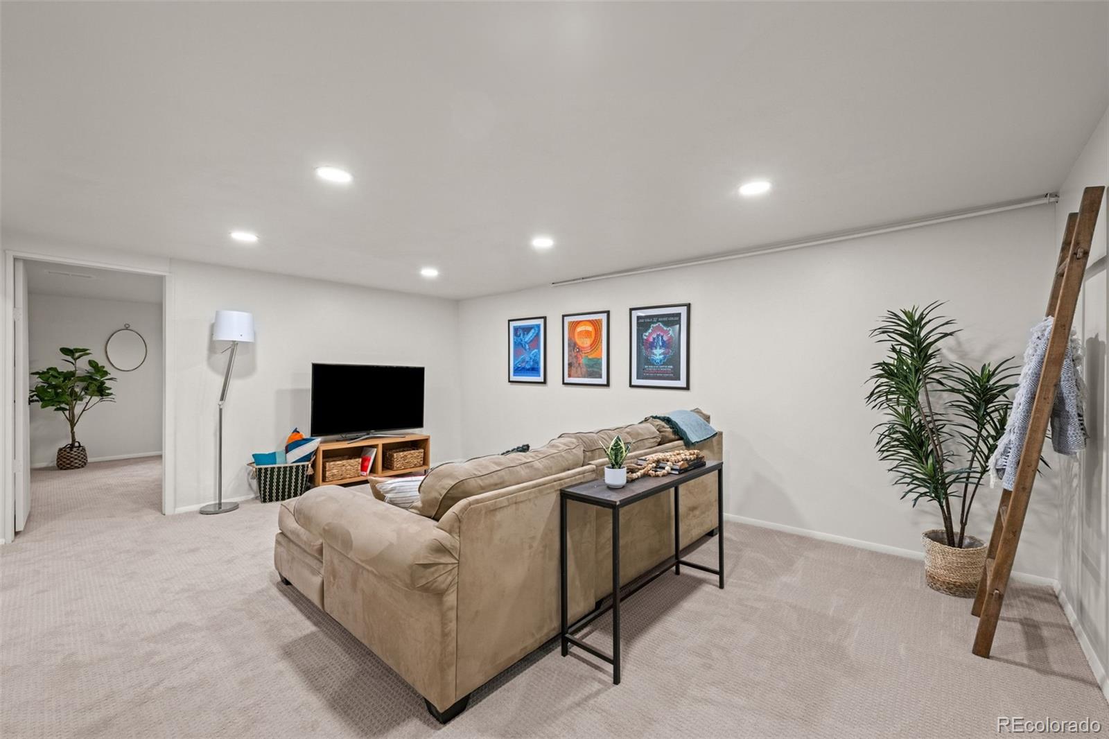 MLS Image #25 for 886 s jersey street,denver, Colorado