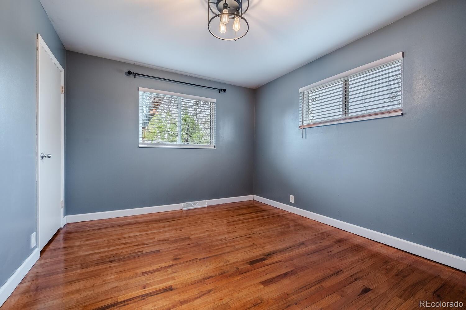 MLS Image #15 for 3200 w chenango avenue,englewood, Colorado