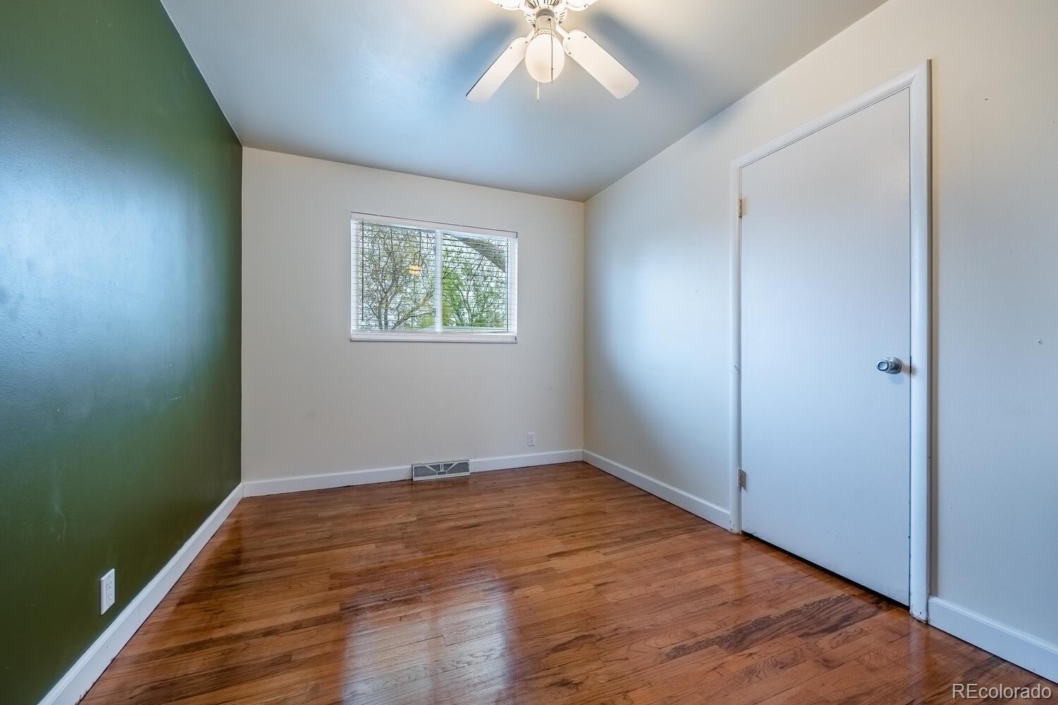 MLS Image #18 for 3200 w chenango avenue,englewood, Colorado