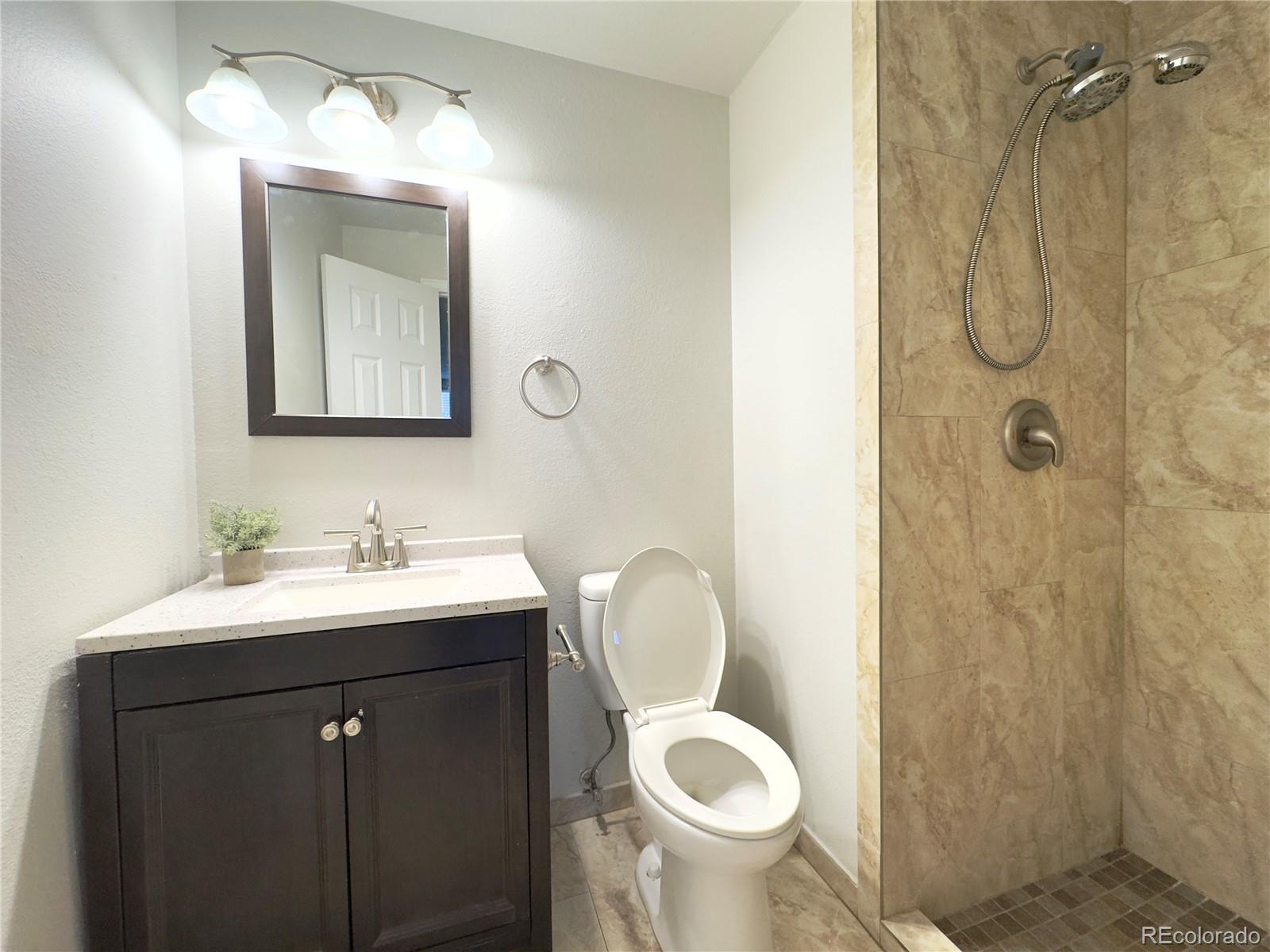MLS Image #10 for 2325 s linden court,denver, Colorado