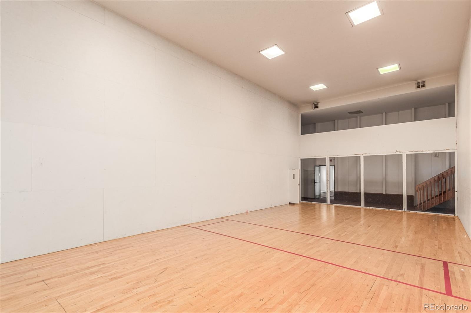 MLS Image #12 for 2325 s linden court,denver, Colorado