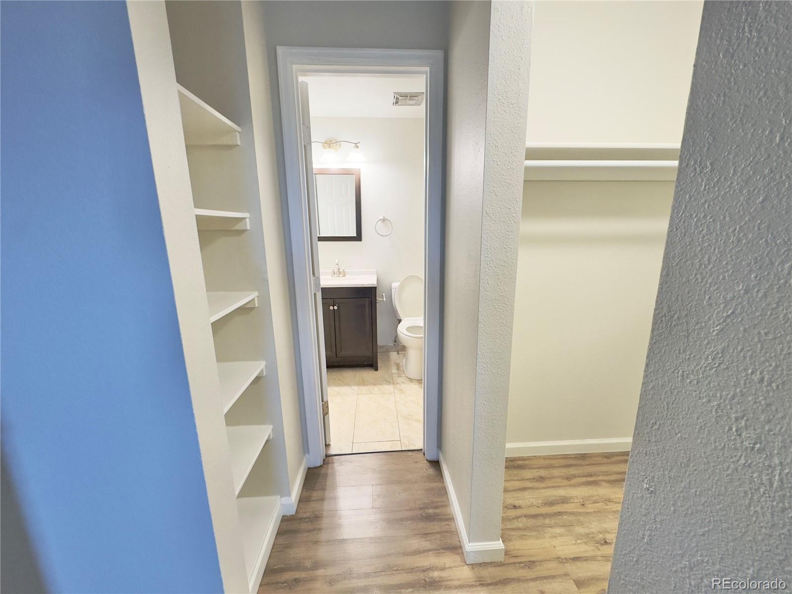 MLS Image #9 for 2325 s linden court,denver, Colorado
