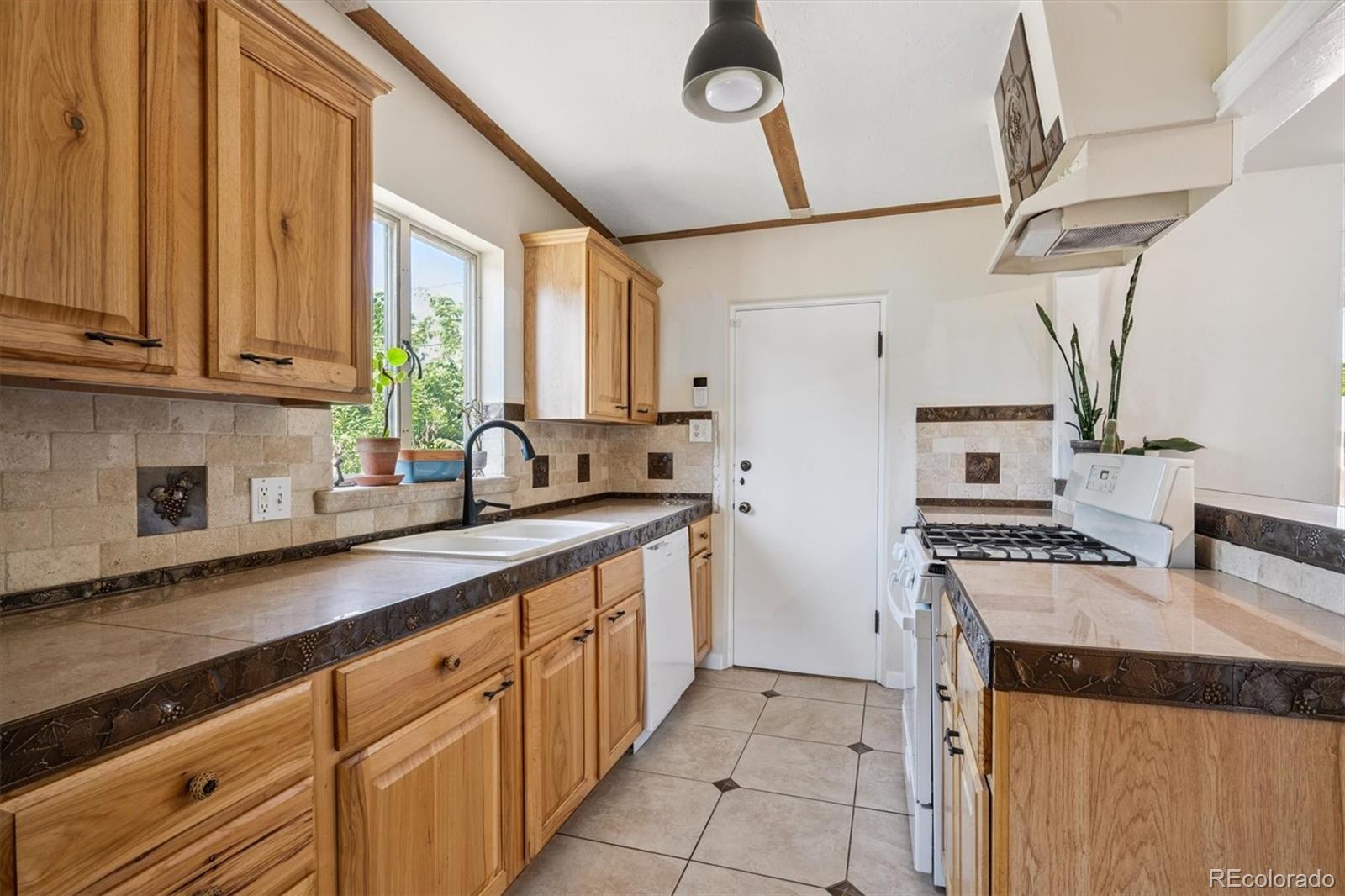 MLS Image #9 for 1497 s garfield street,denver, Colorado