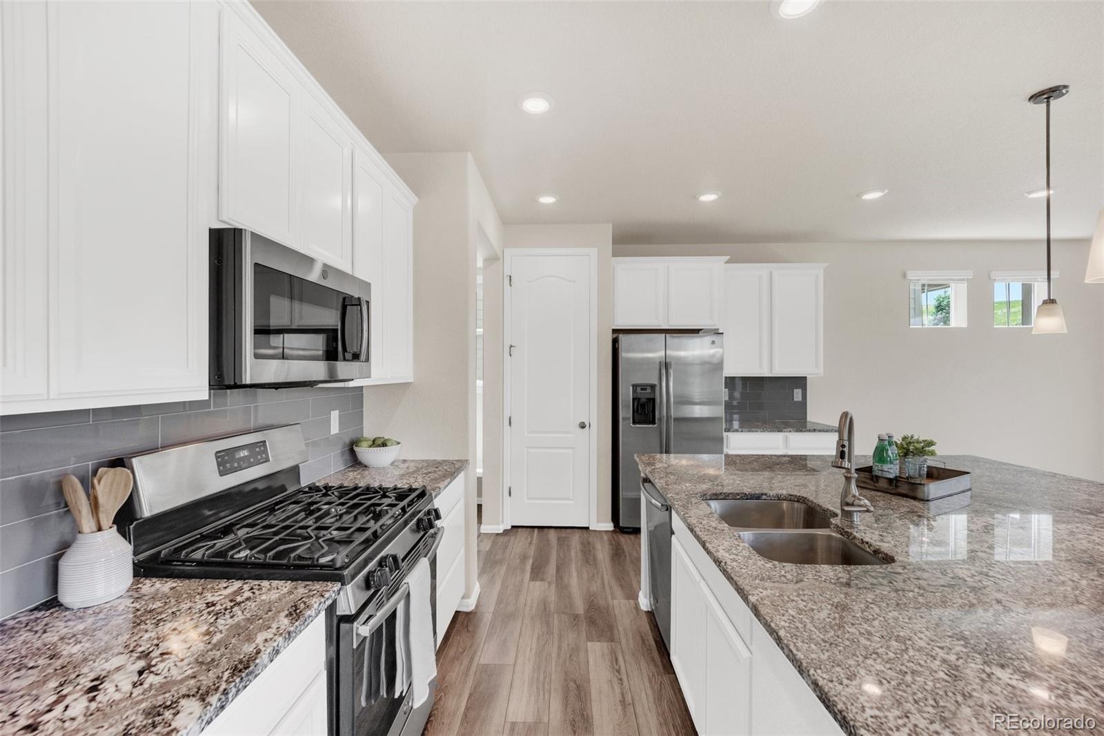 MLS Image #16 for 3325  umber circle,castle rock, Colorado