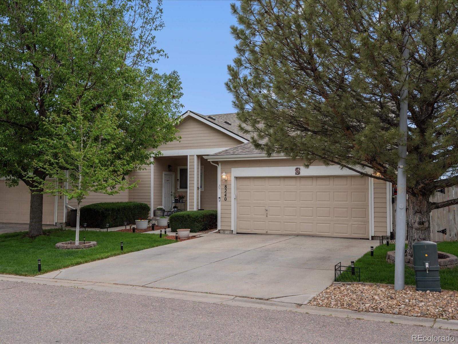MLS Image #2 for 8240  clayton court,denver, Colorado