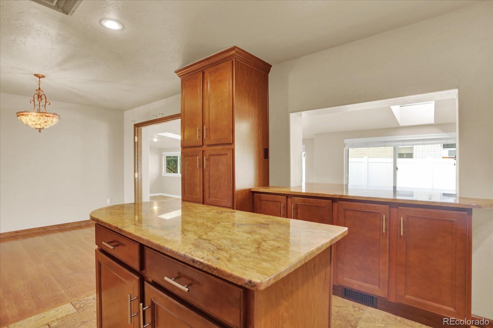 MLS Image #11 for 7895 w 67th avenue,arvada, Colorado