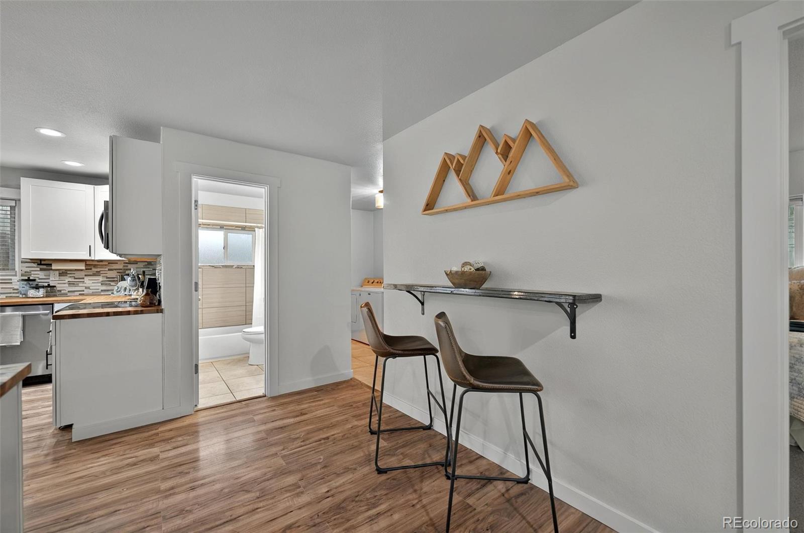 MLS Image #4 for 2822 w cucharras street,colorado springs, Colorado