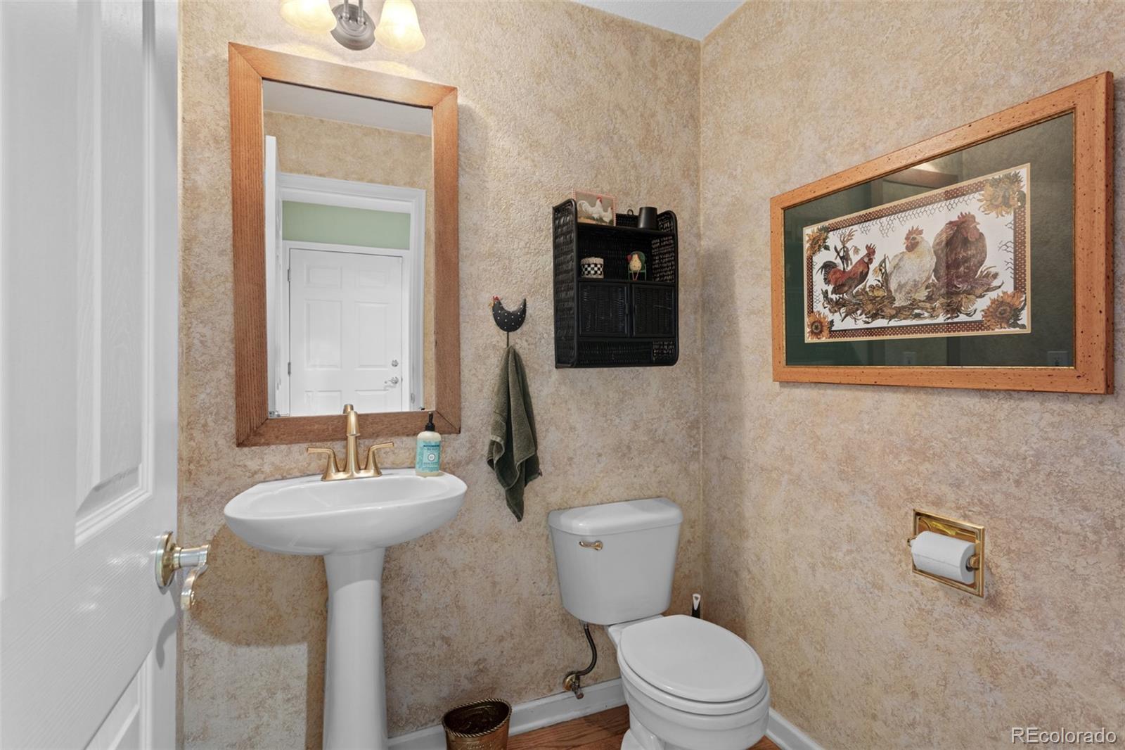MLS Image #18 for 11615 e maplewood avenue,englewood, Colorado