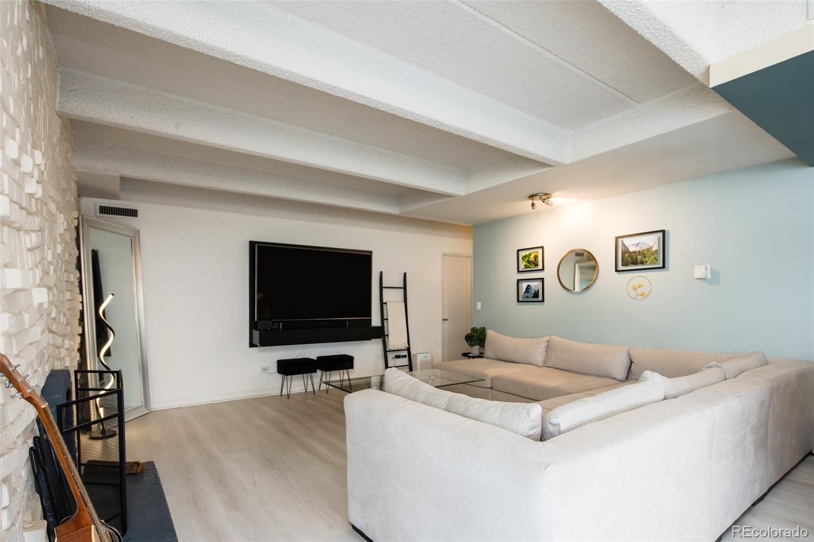 MLS Image #12 for 675 s university boulevard,denver, Colorado