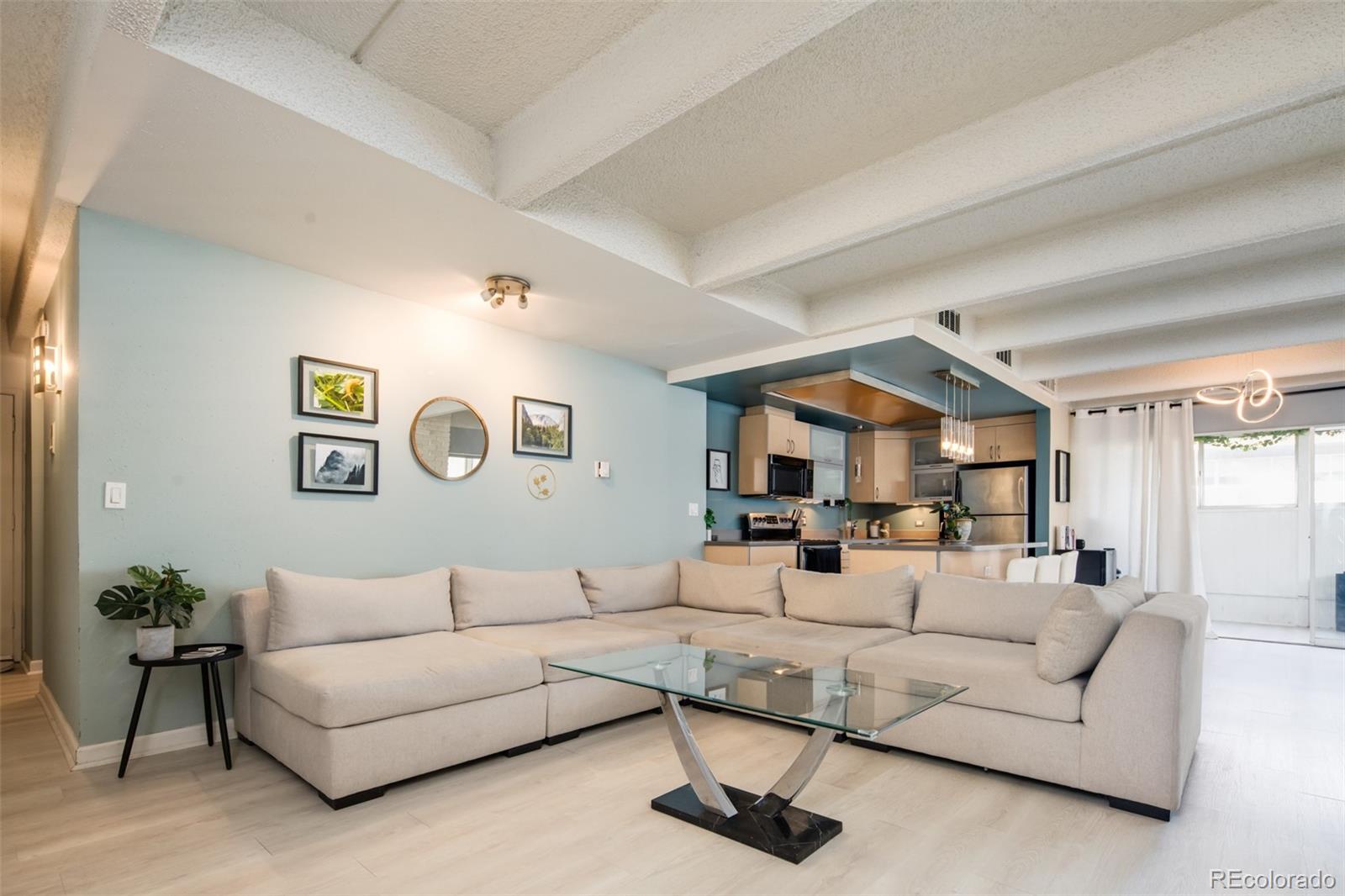 MLS Image #14 for 675 s university boulevard,denver, Colorado