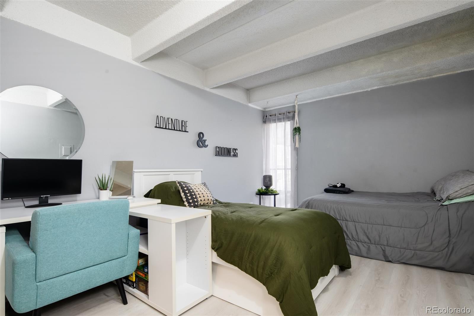 MLS Image #30 for 675 s university boulevard,denver, Colorado