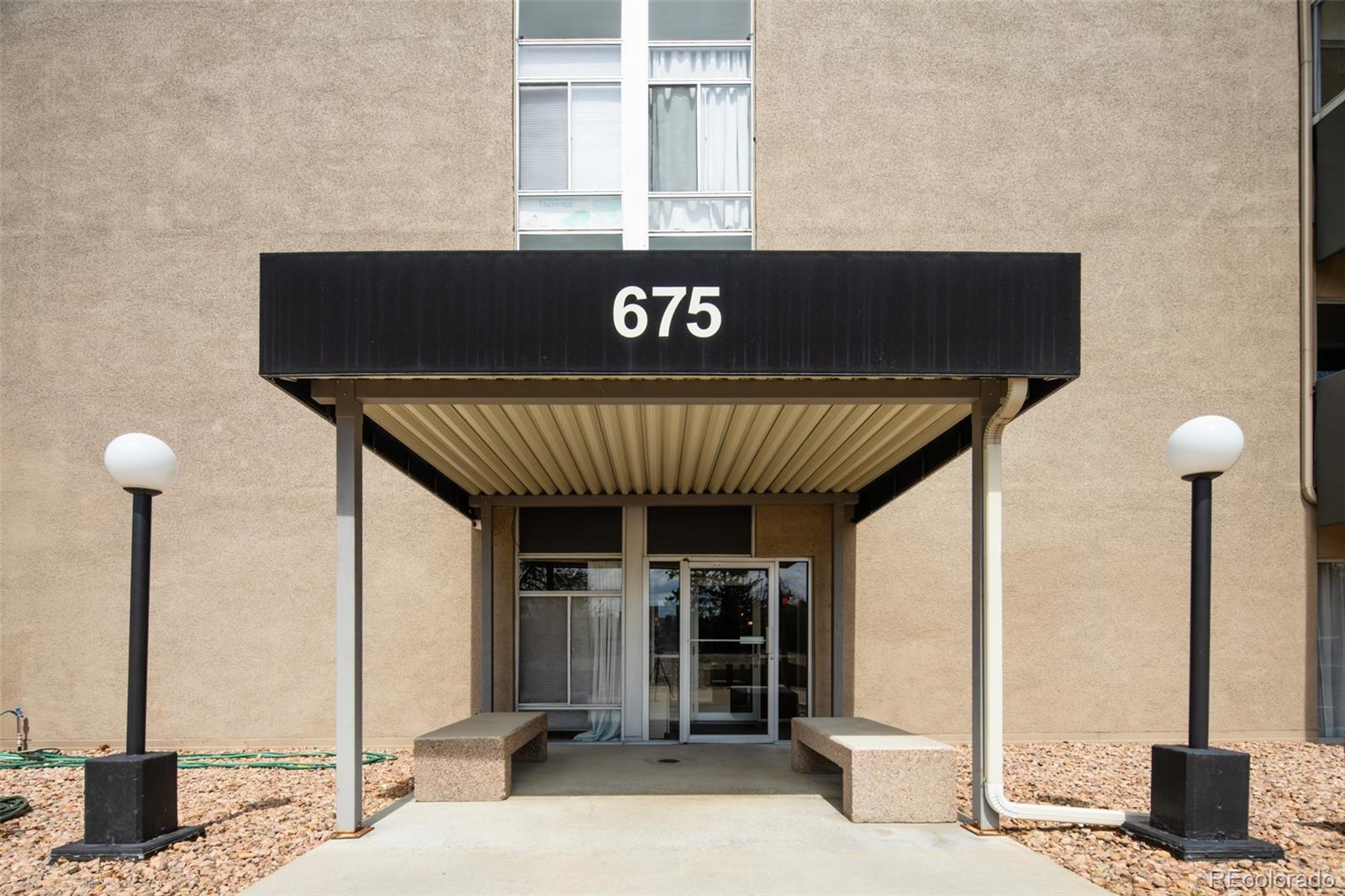 MLS Image #6 for 675 s university boulevard,denver, Colorado