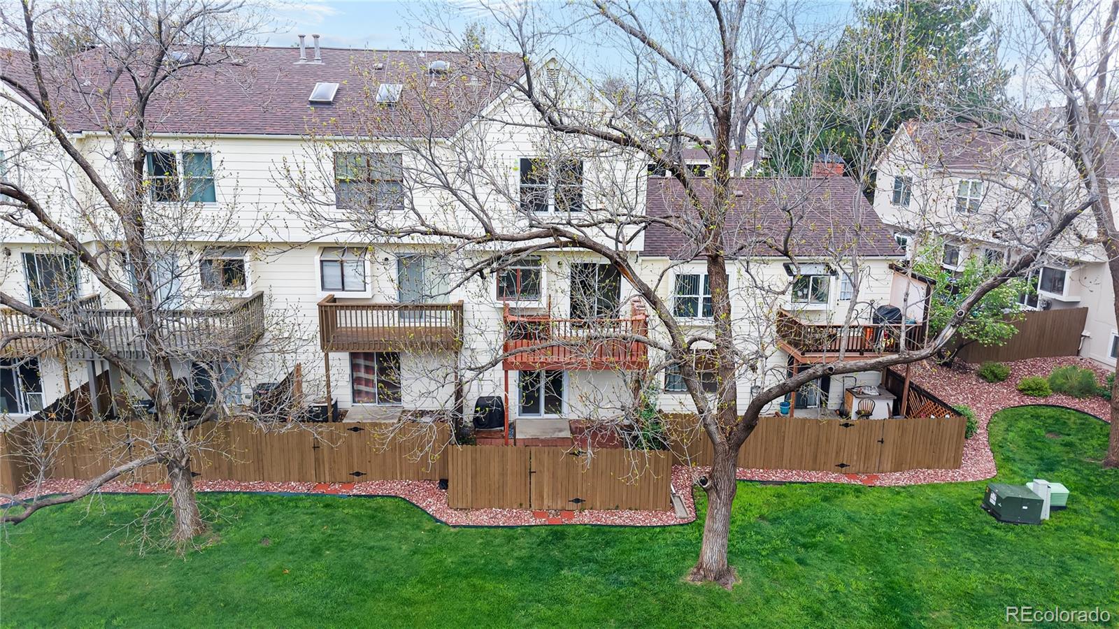MLS Image #4 for 7682 s steele street,centennial, Colorado