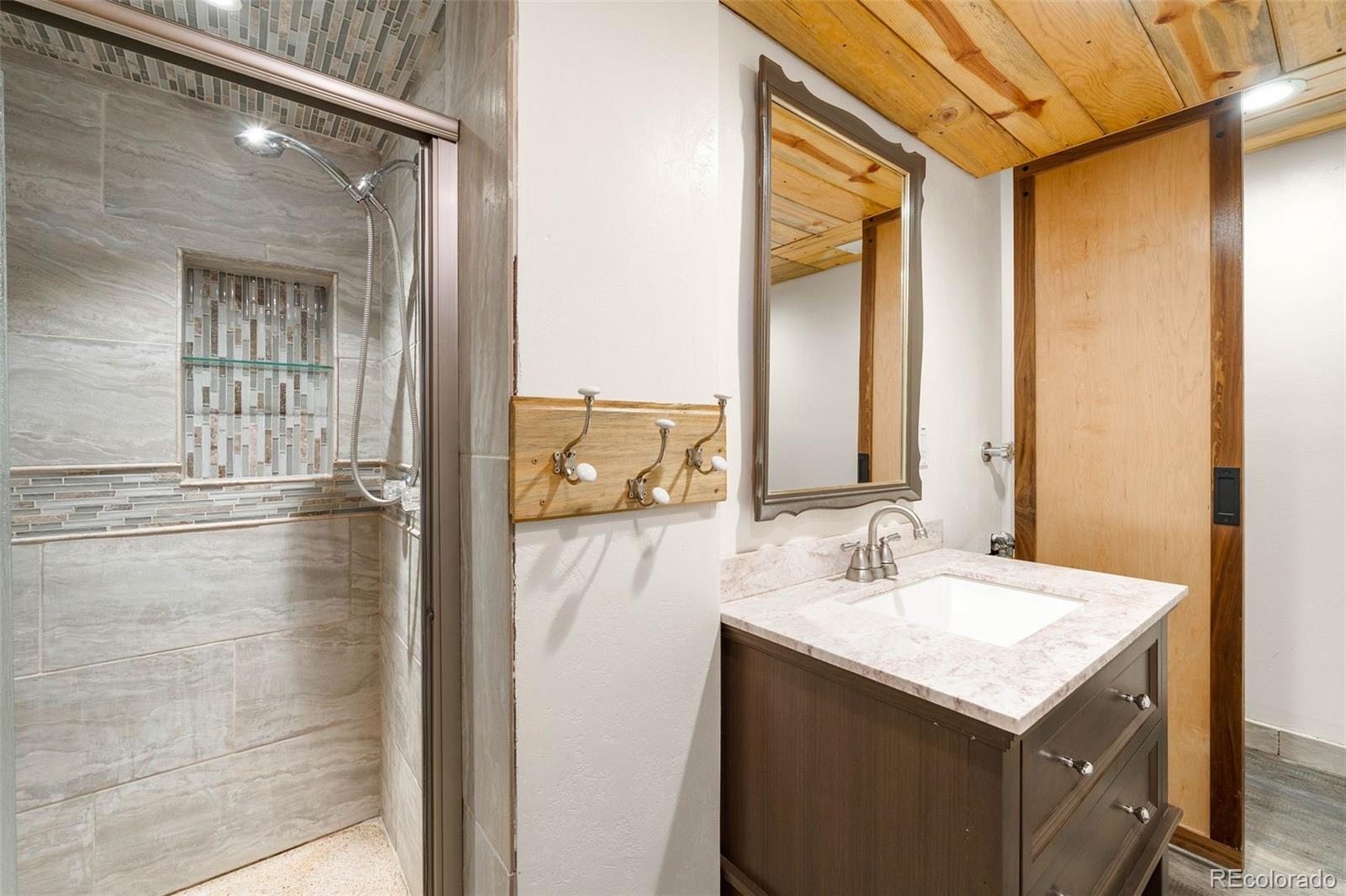 MLS Image #14 for 6212 s pennsylvania street,centennial, Colorado