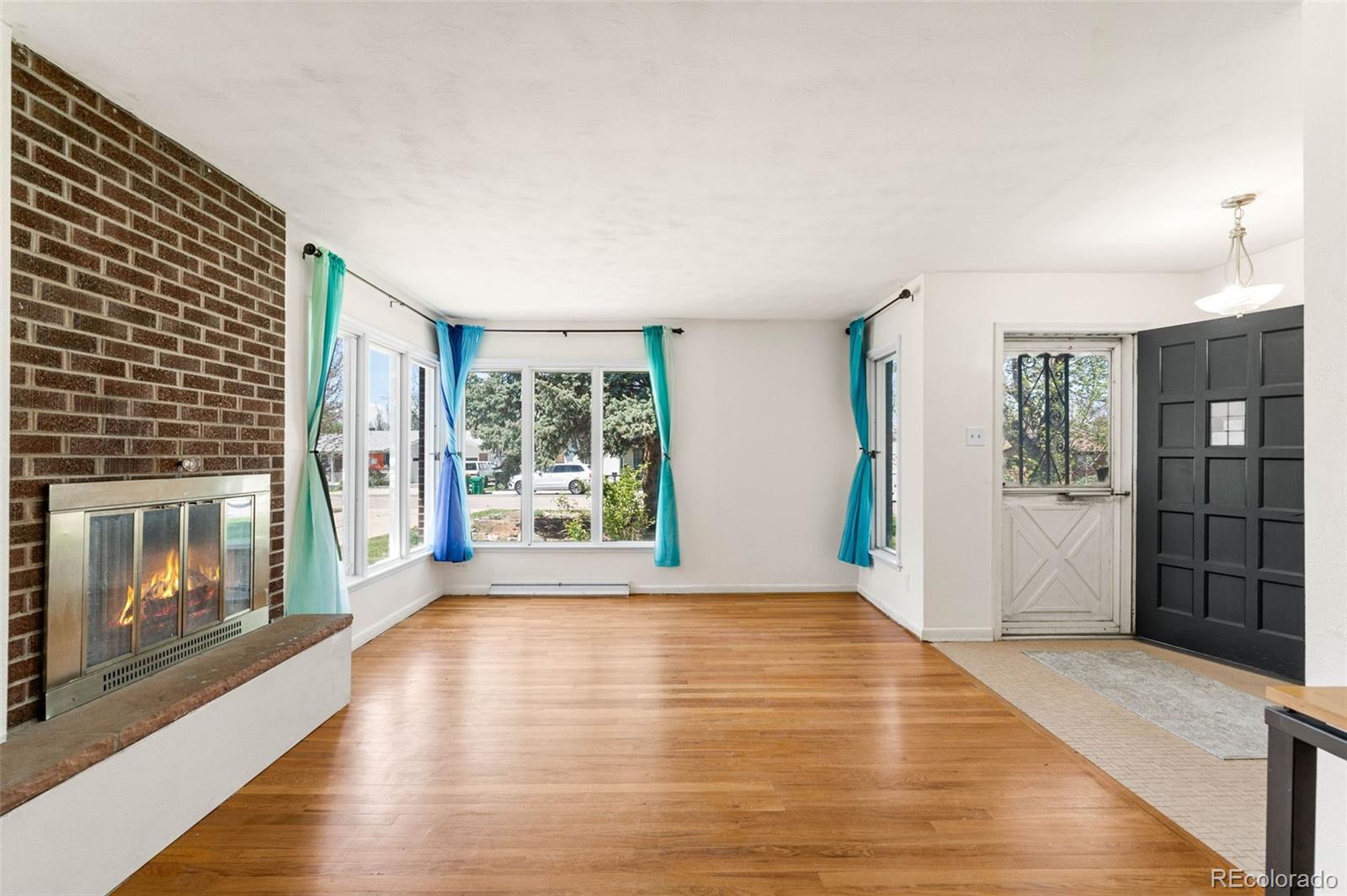 MLS Image #3 for 6212 s pennsylvania street,centennial, Colorado