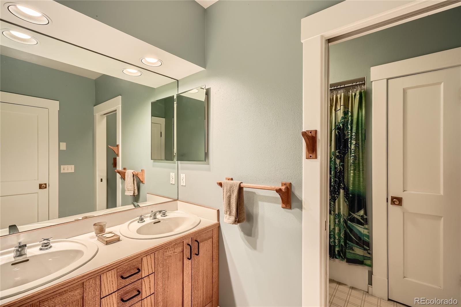 MLS Image #16 for 171 n franklin street,denver, Colorado