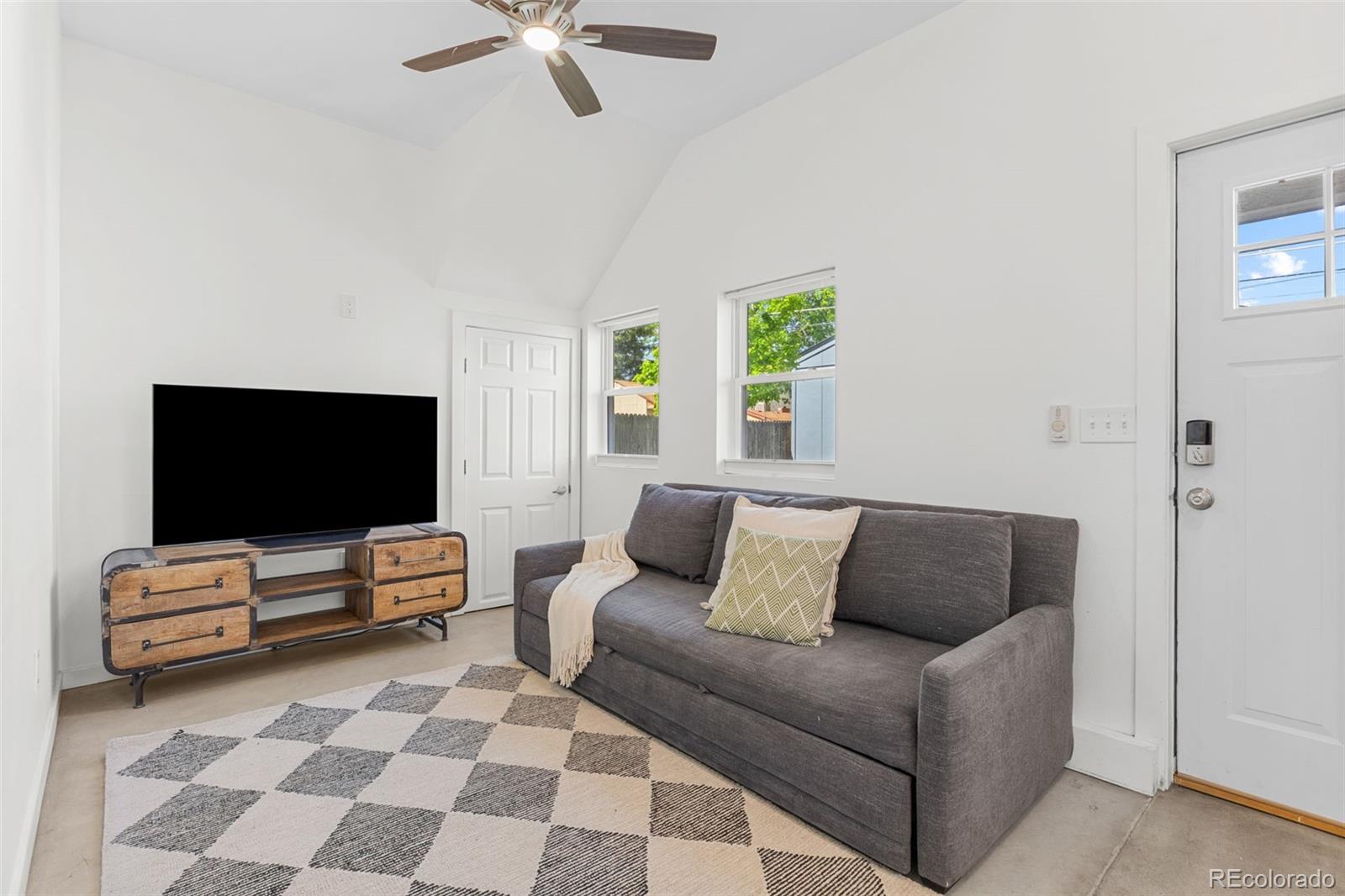 MLS Image #22 for 2643 n marion street,denver, Colorado