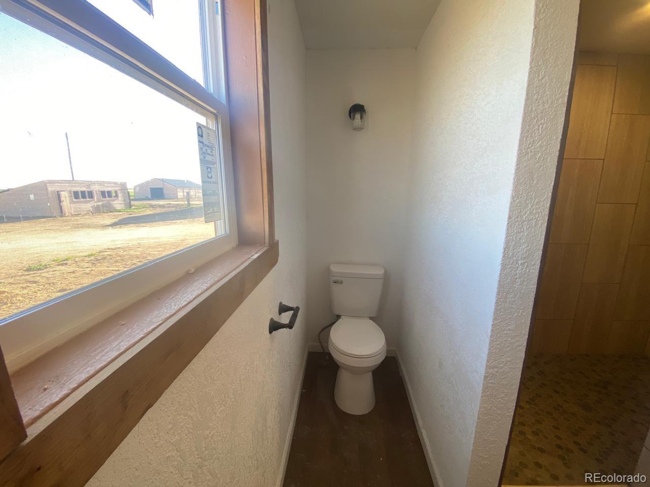 MLS Image #18 for 8148  county road 7 ,wiggins, Colorado