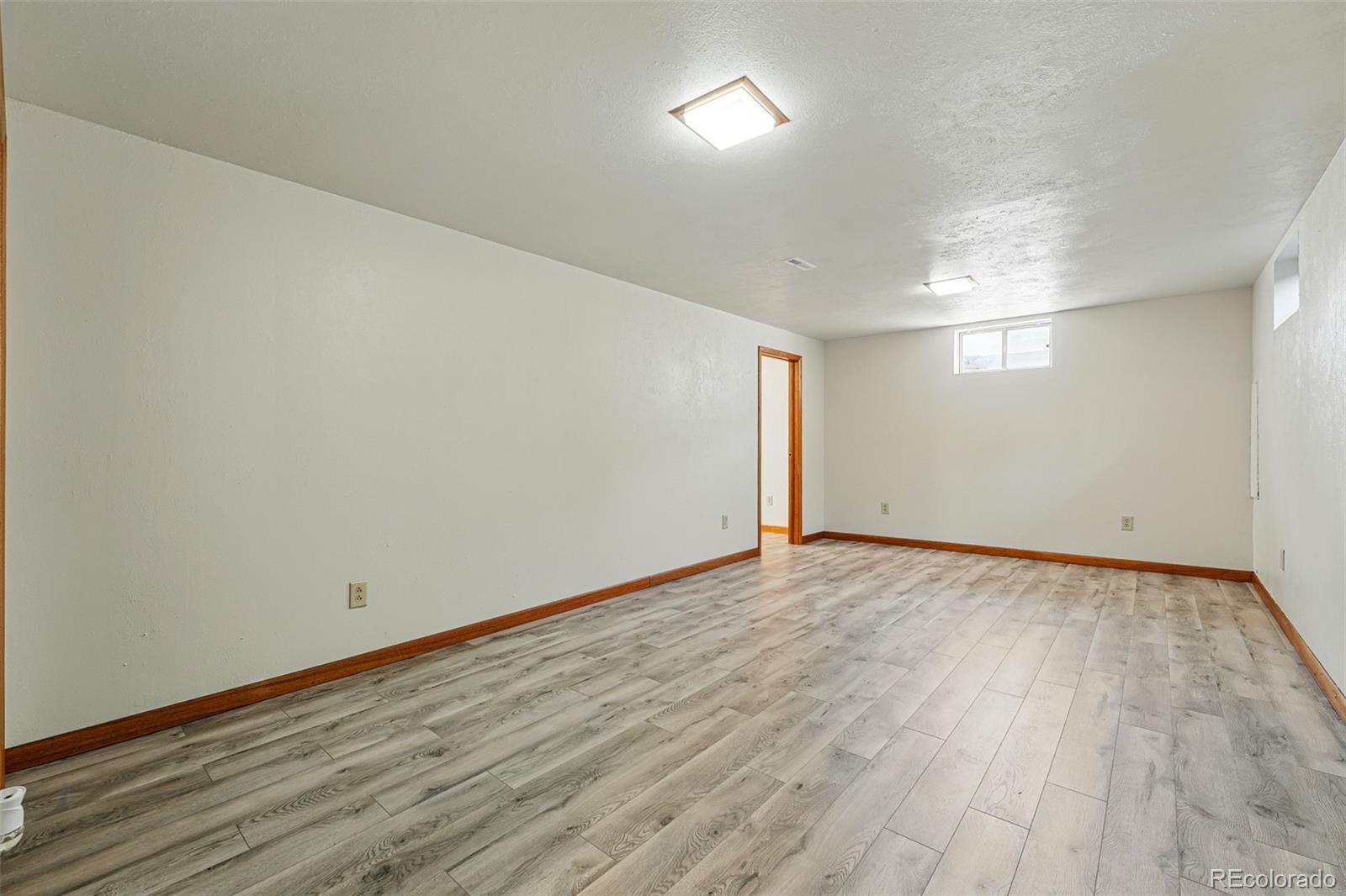 MLS Image #37 for 1354 s macon street,aurora, Colorado