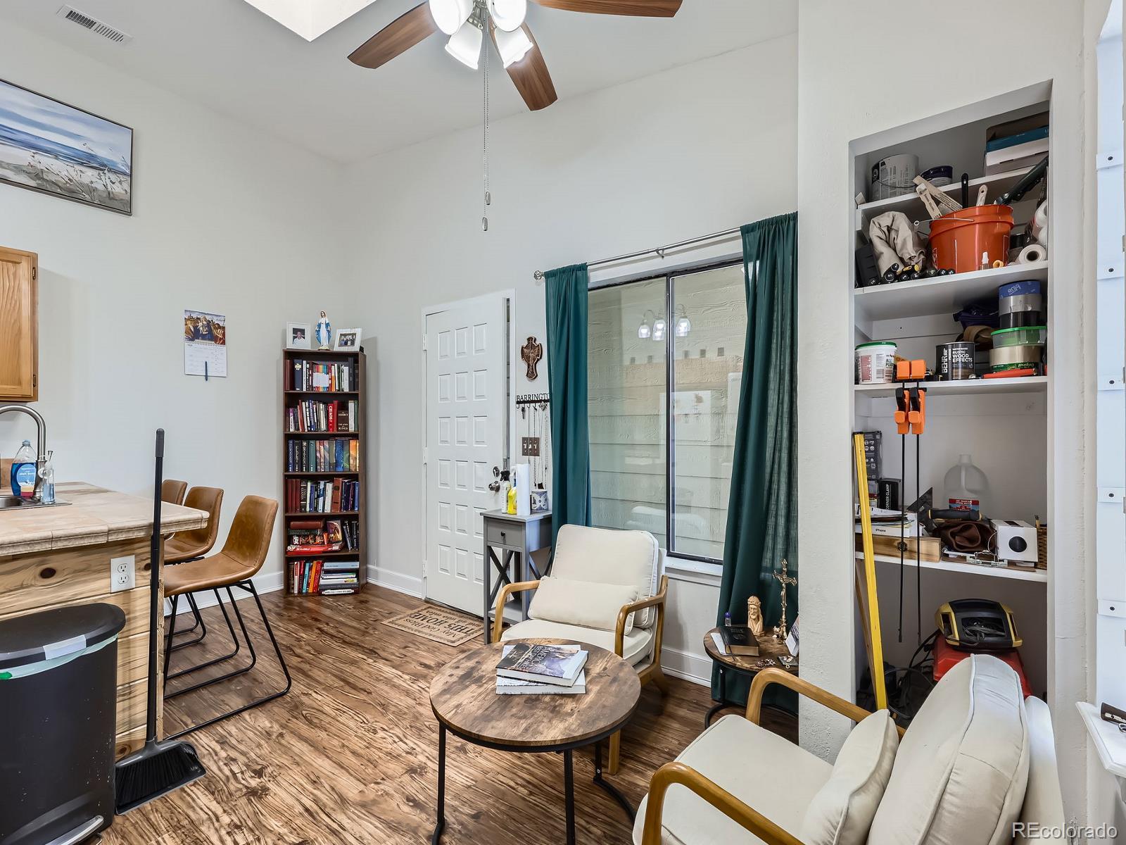 MLS Image #4 for 962 s dearborn way,aurora, Colorado