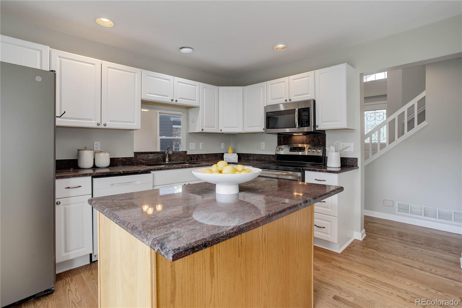 MLS Image #10 for 8652  aberdeen circle,highlands ranch, Colorado