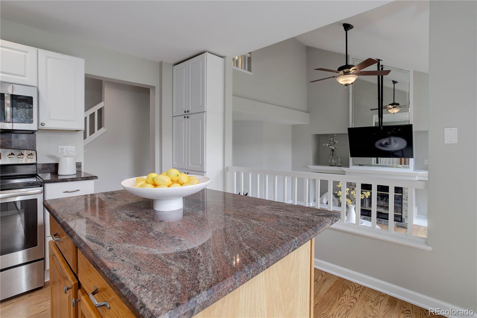 MLS Image #11 for 8652  aberdeen circle,highlands ranch, Colorado