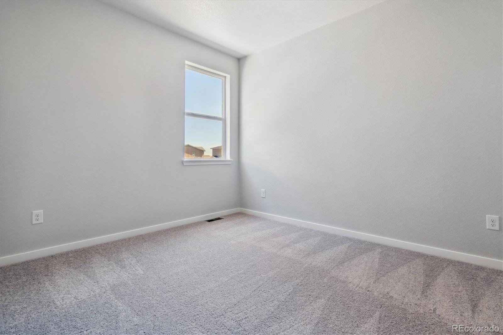 MLS Image #11 for 25023 n 34th avenue,aurora, Colorado