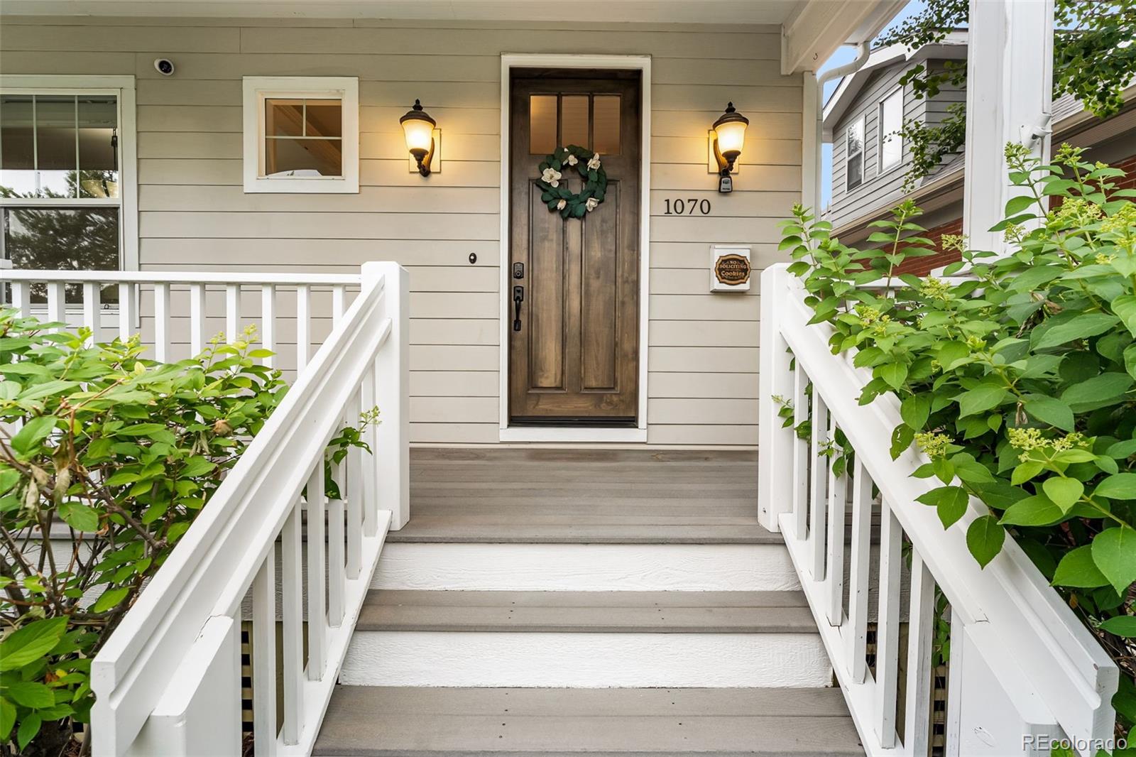 MLS Image #1 for 1070 s emerson street,denver, Colorado