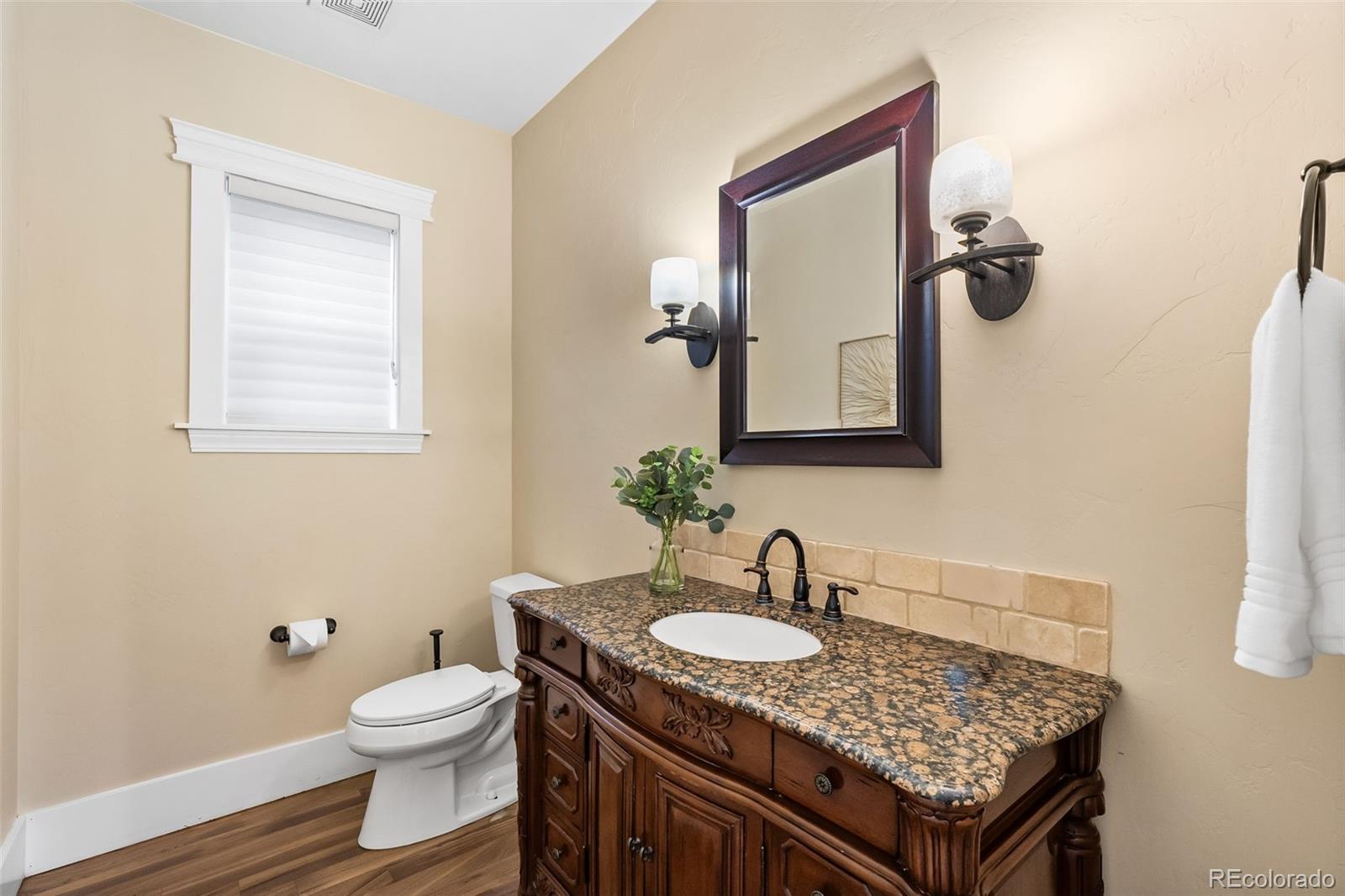 MLS Image #14 for 1070 s emerson street,denver, Colorado