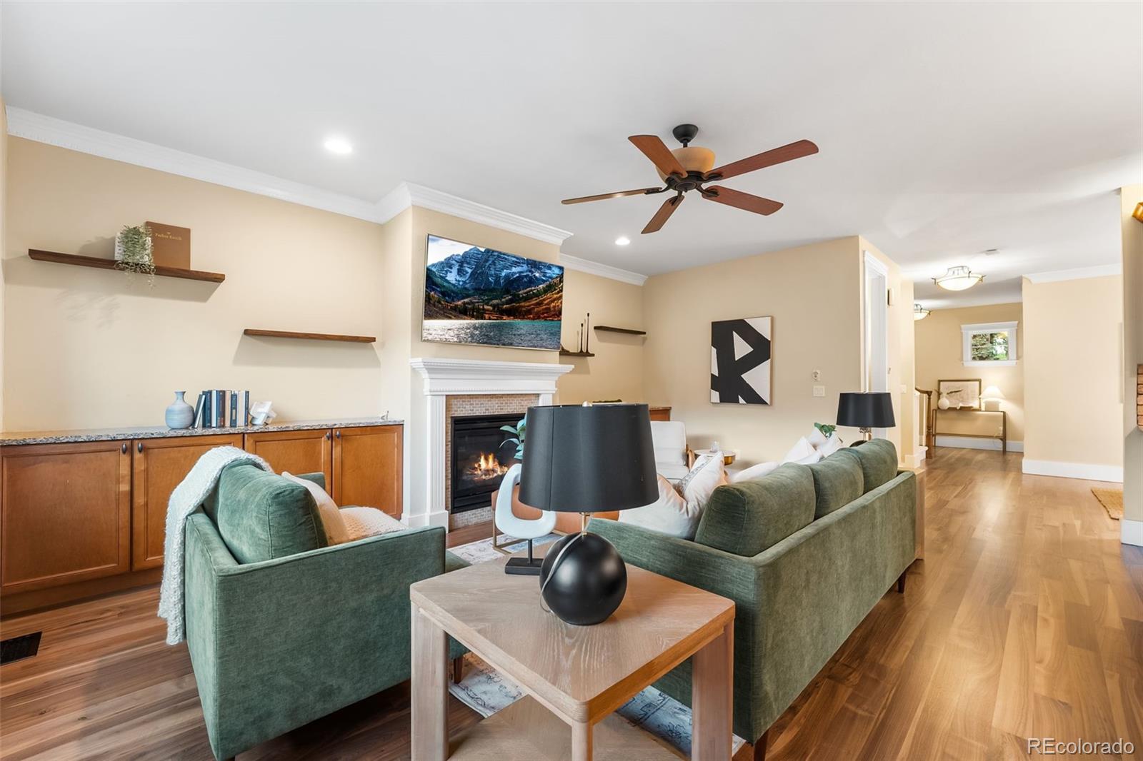 MLS Image #21 for 1070 s emerson street,denver, Colorado
