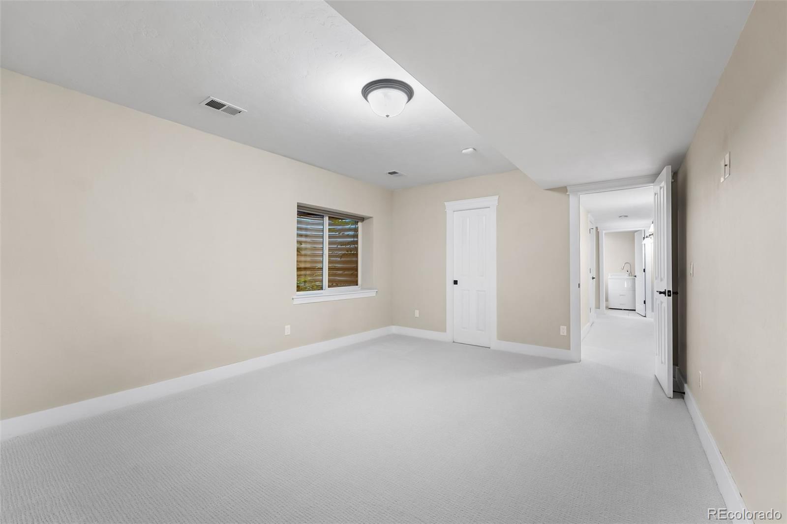 MLS Image #36 for 1070 s emerson street,denver, Colorado