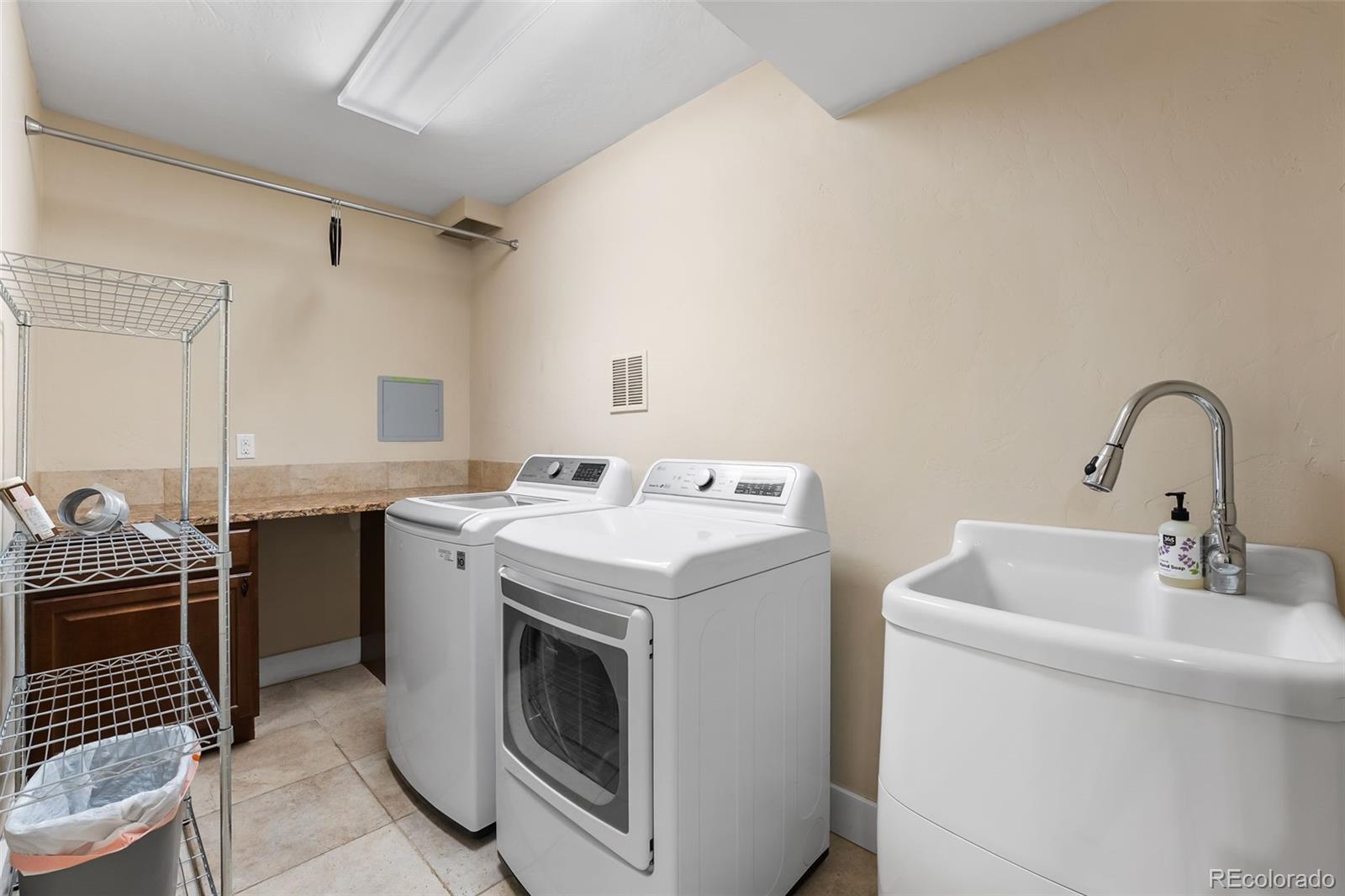 MLS Image #40 for 1070 s emerson street,denver, Colorado