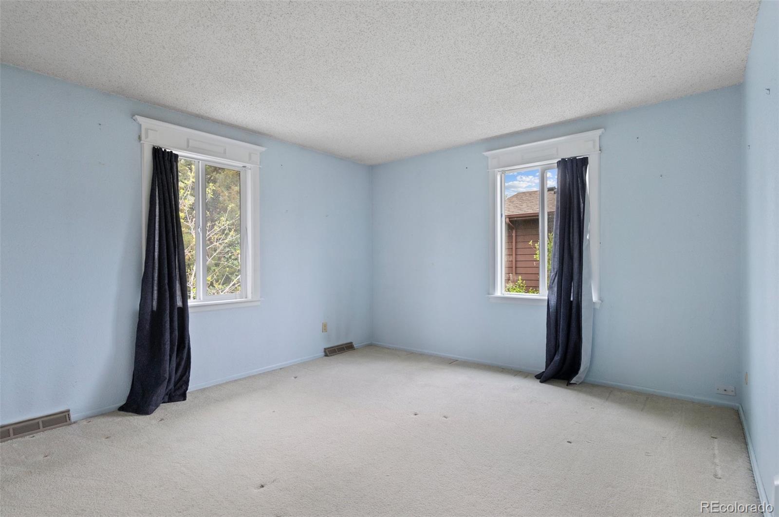 MLS Image #31 for 930 s dayton street,denver, Colorado
