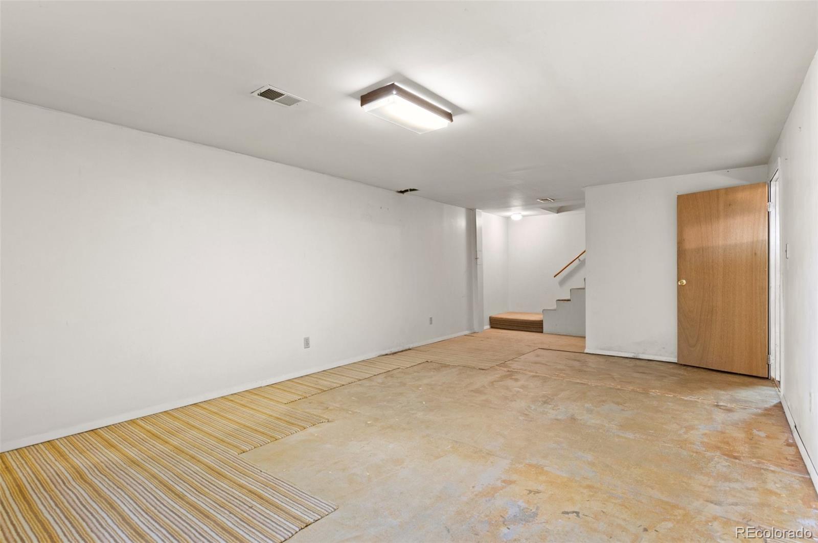 MLS Image #33 for 930 s dayton street,denver, Colorado