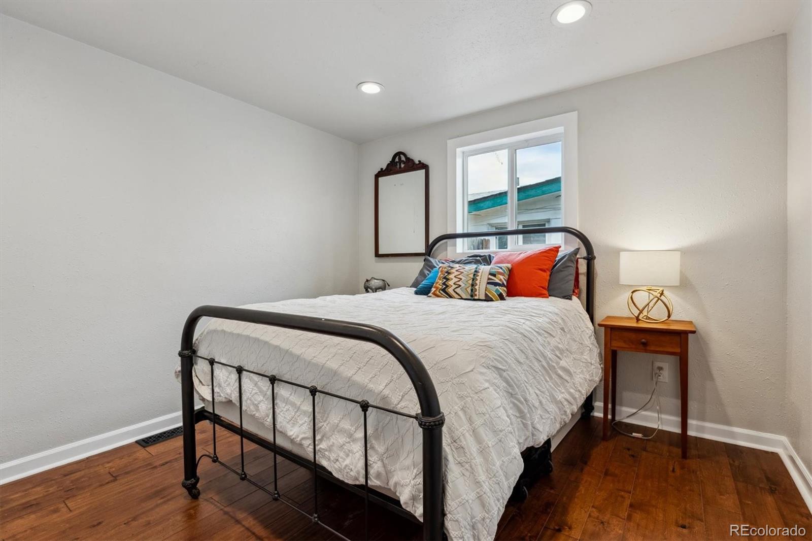 MLS Image #16 for 1343  gay street,longmont, Colorado
