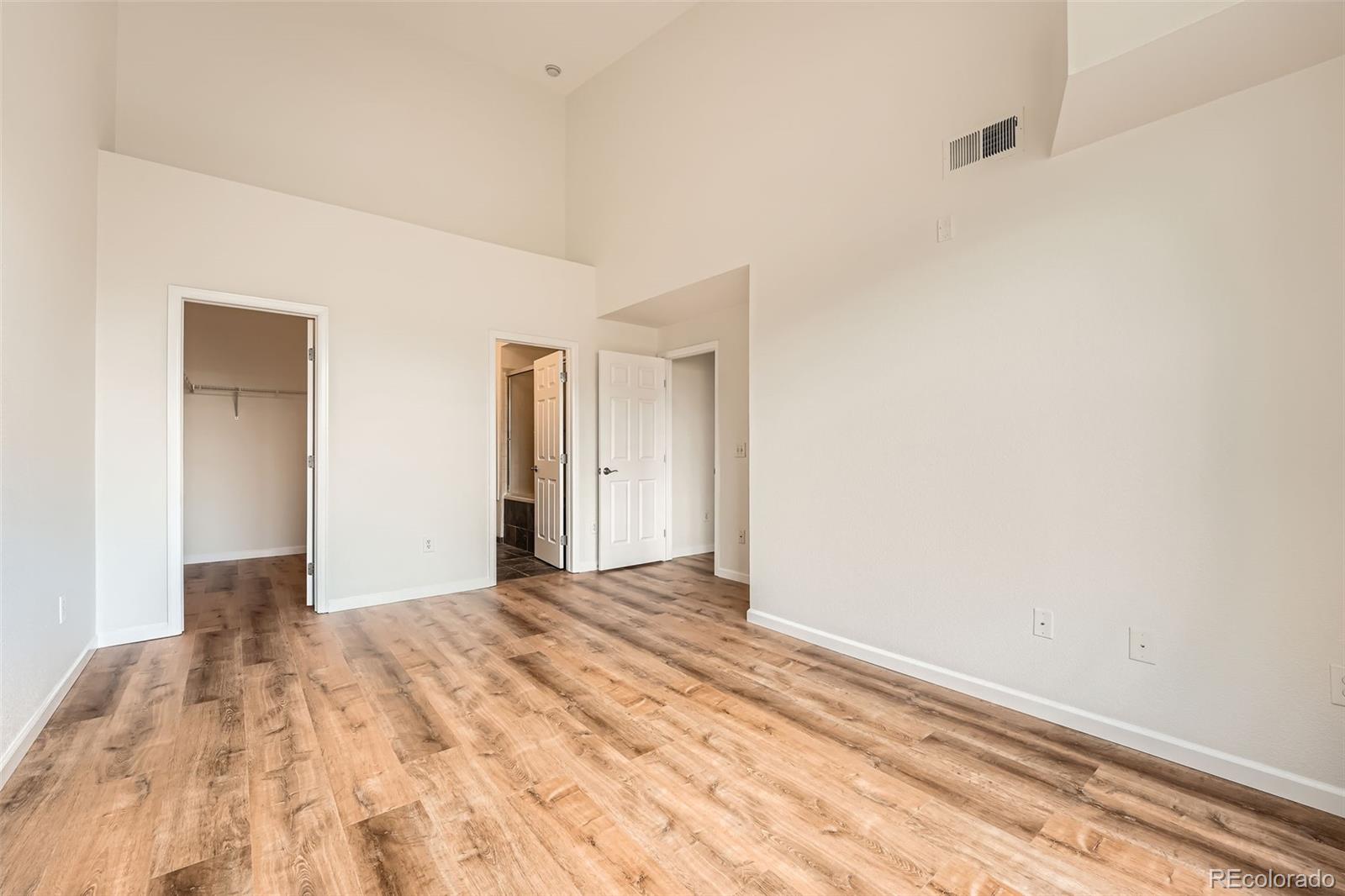 MLS Image #11 for 3872 s dallas street,aurora, Colorado