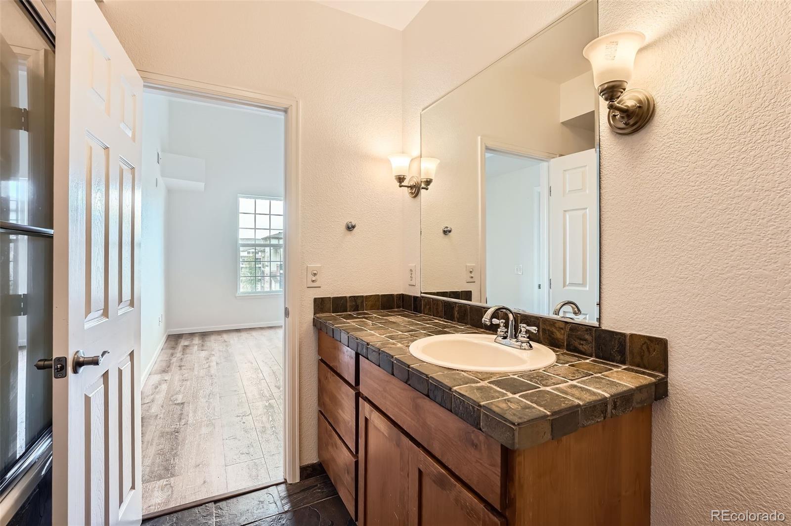 MLS Image #13 for 3872 s dallas street,aurora, Colorado