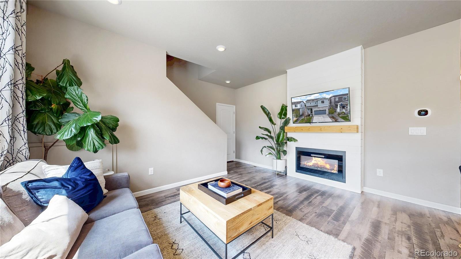 MLS Image #3 for 1933  villageview lane,castle rock, Colorado