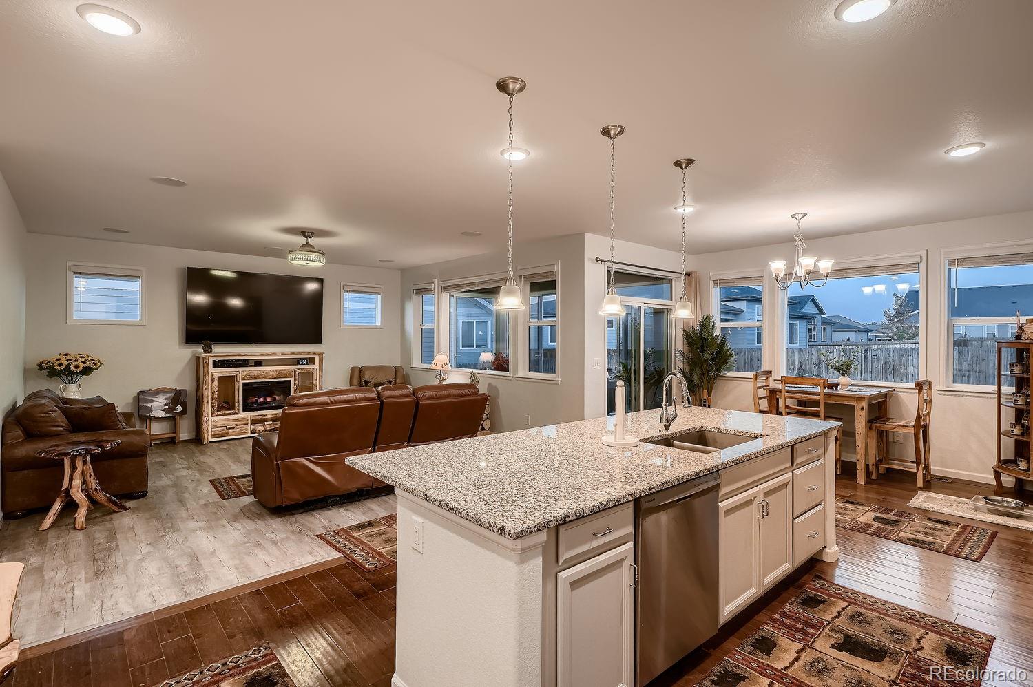 MLS Image #7 for 11560  kalispell street,commerce city, Colorado