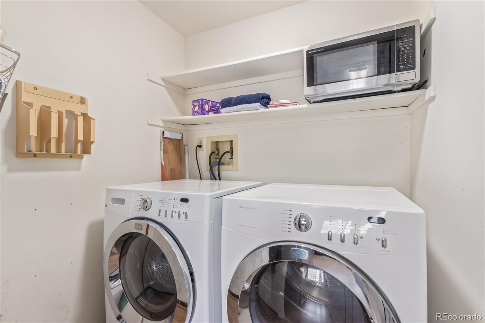 MLS Image #15 for 8039 e phillips circle,centennial, Colorado