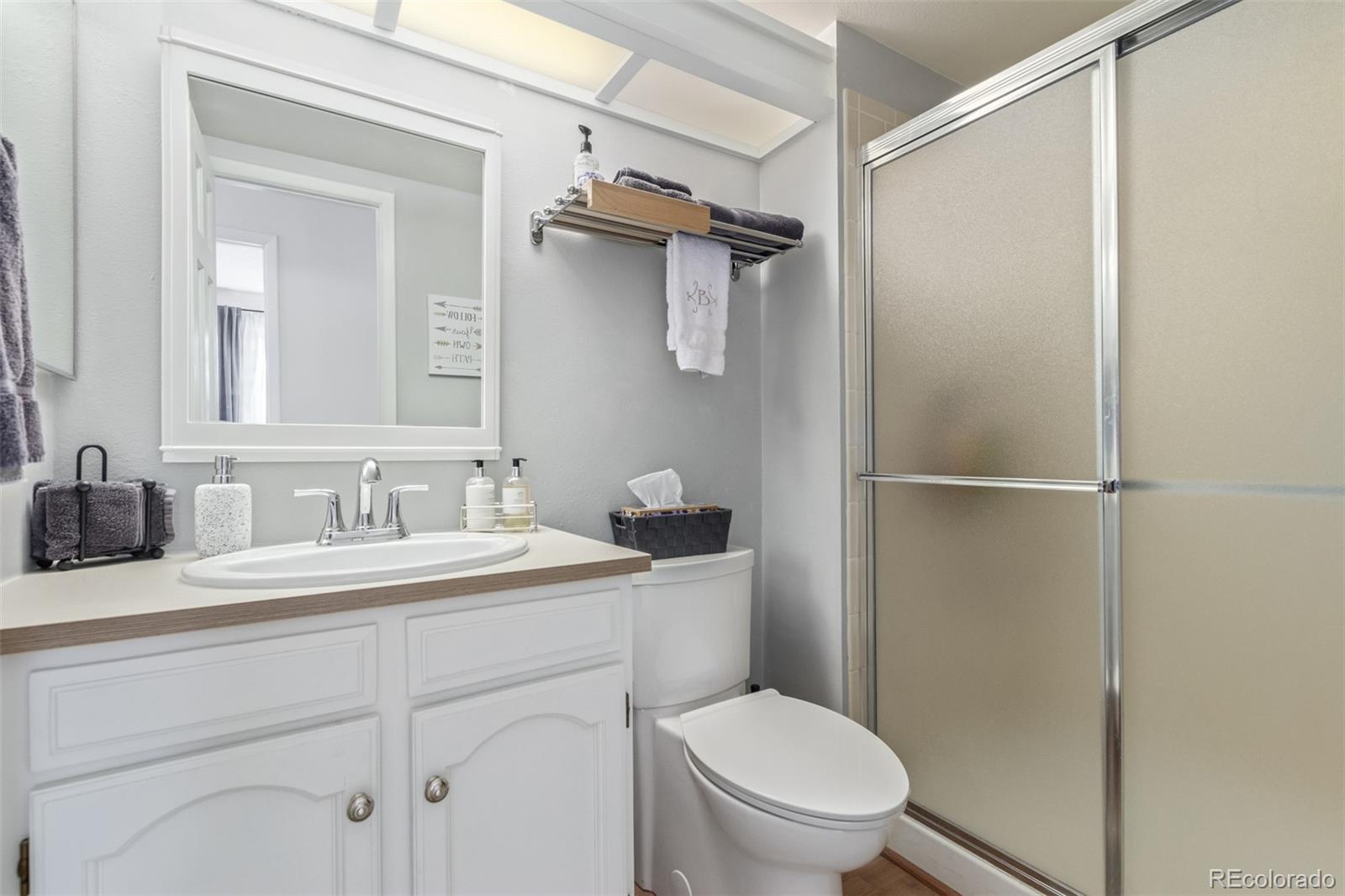 MLS Image #18 for 8039 e phillips circle,centennial, Colorado