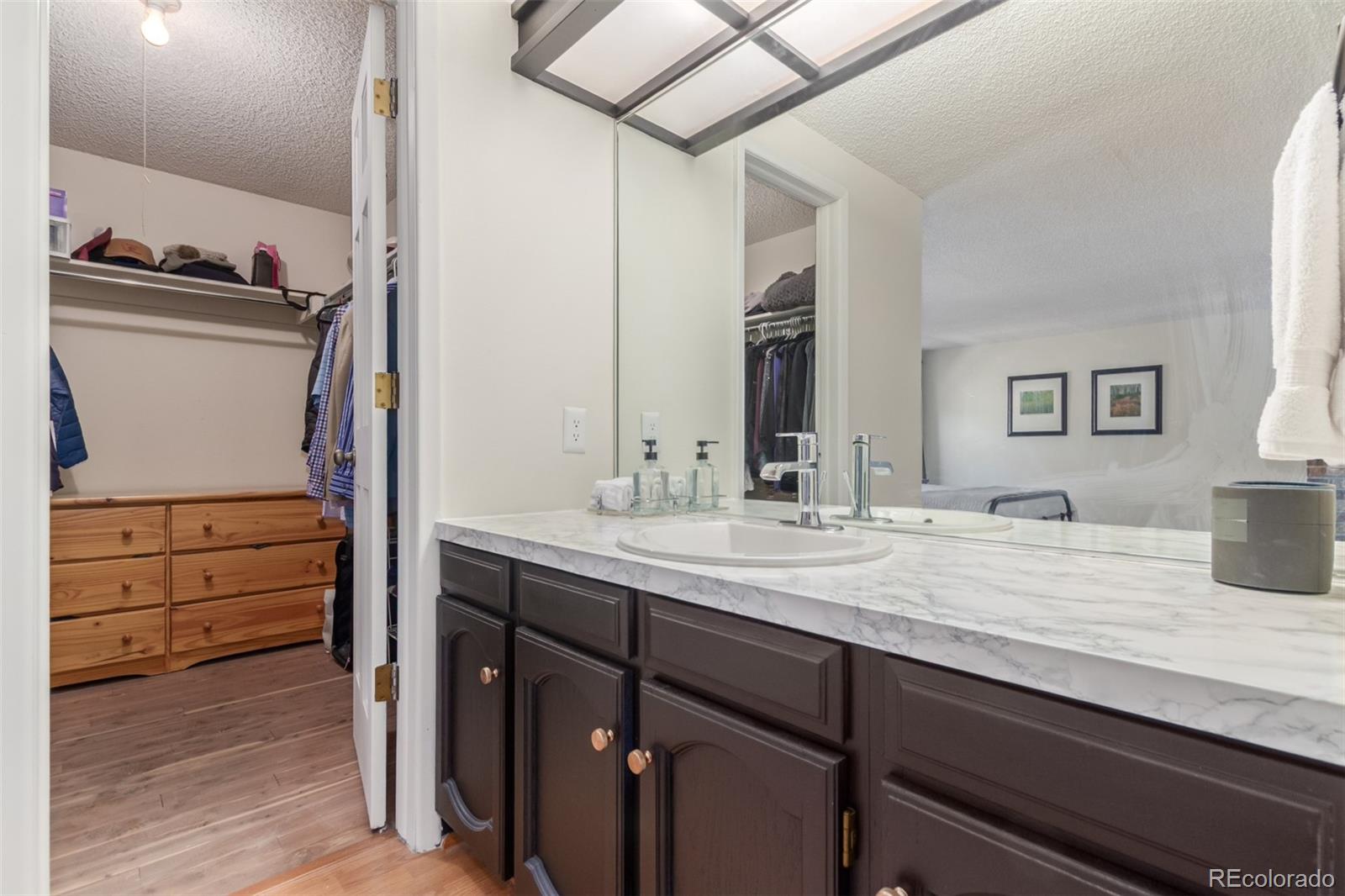 MLS Image #22 for 8039 e phillips circle,centennial, Colorado