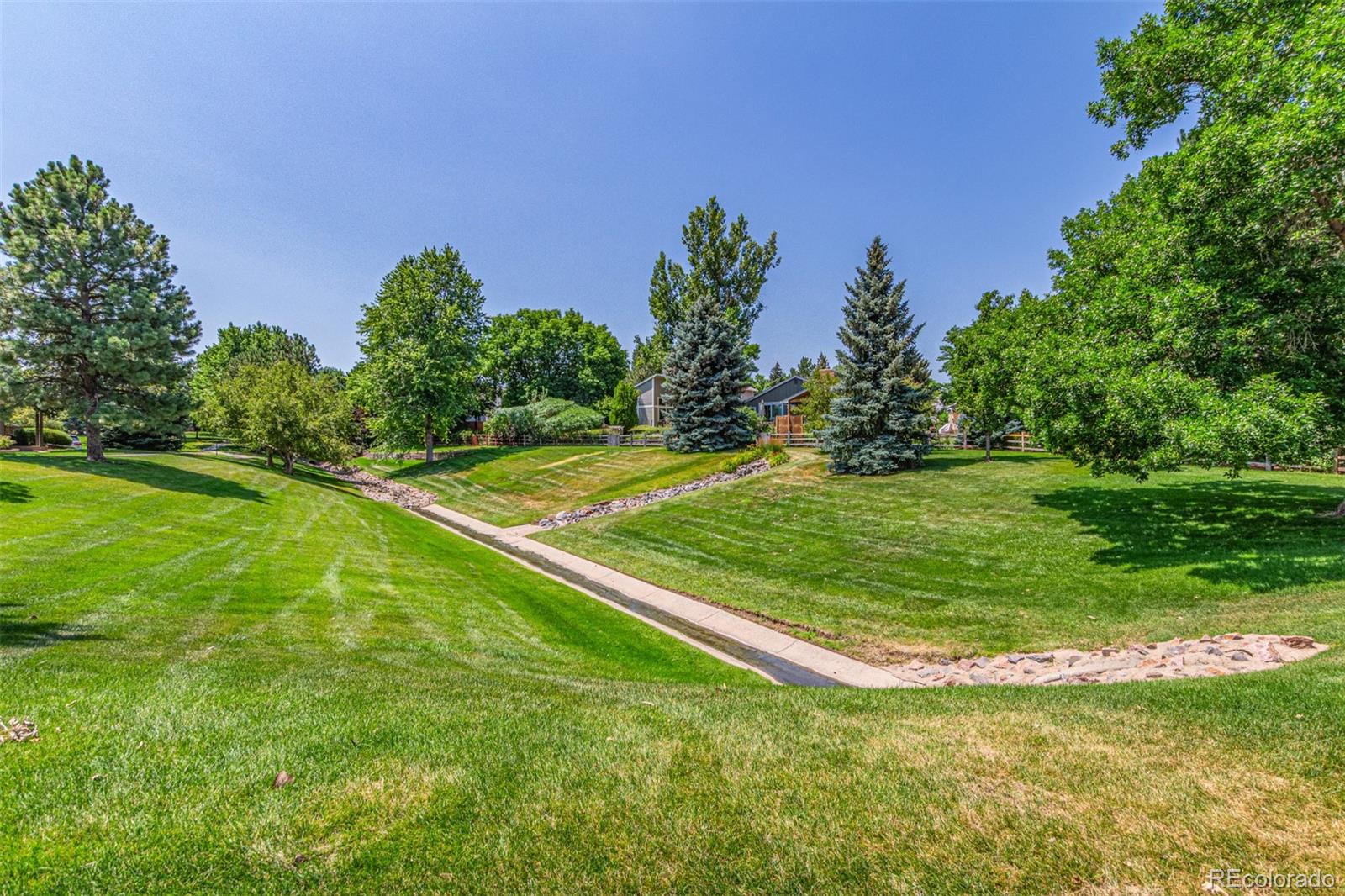 MLS Image #44 for 8039 e phillips circle,centennial, Colorado
