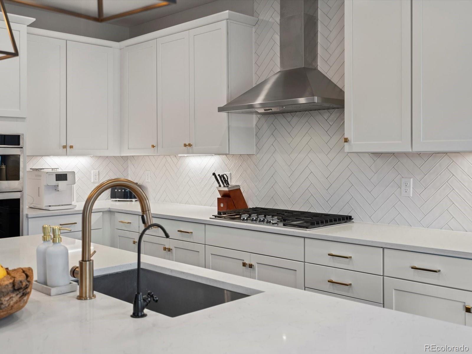 MLS Image #8 for 8354  big thompson street,littleton, Colorado