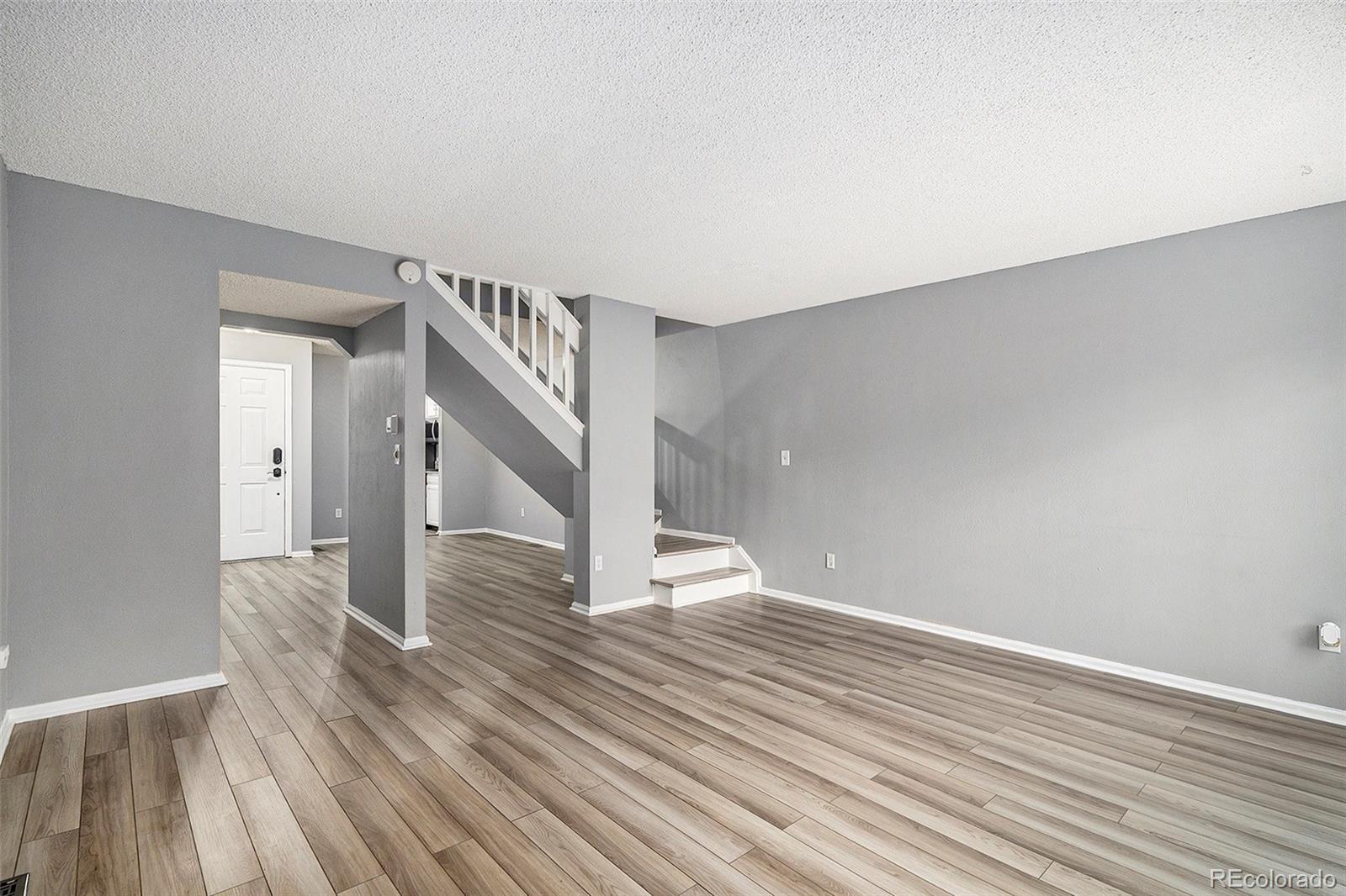 MLS Image #5 for 4621 s fraser circle,aurora, Colorado