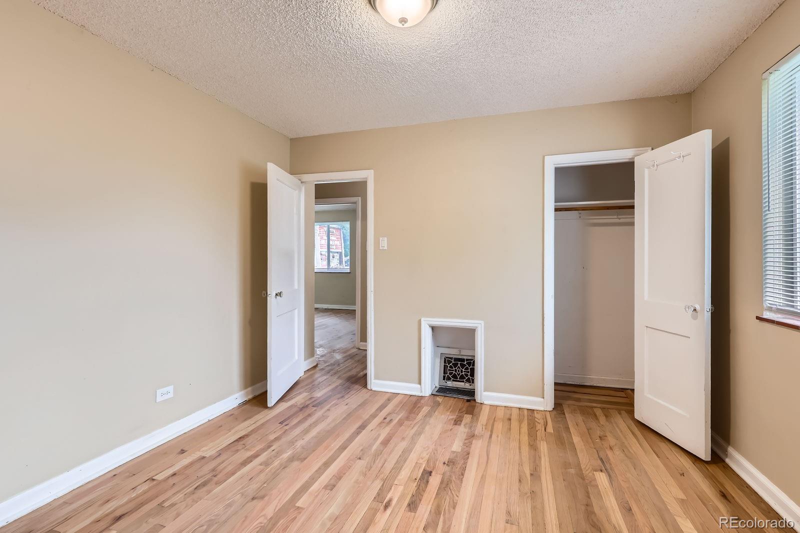 MLS Image #12 for 1325  geneva street,aurora, Colorado